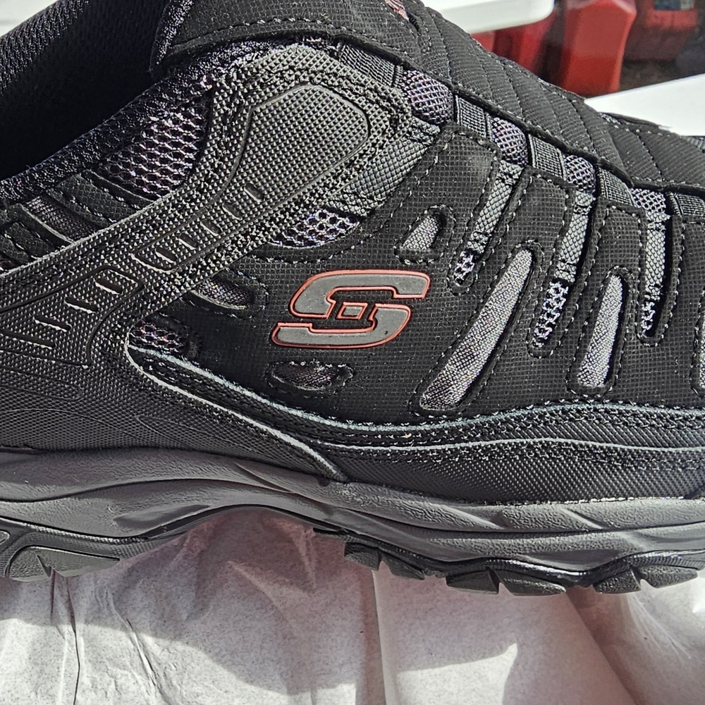 Men's Skechers size 14 brand new in box Afterburn black,gray trail shoes